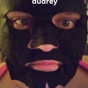 Meet your Posher, Kaitlyn